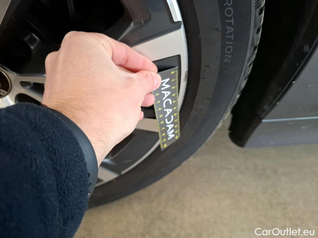  Bmw  Serie 3 Série 3 Touring 318 d Lounge 2.0 150CV BVA8 E6d #31