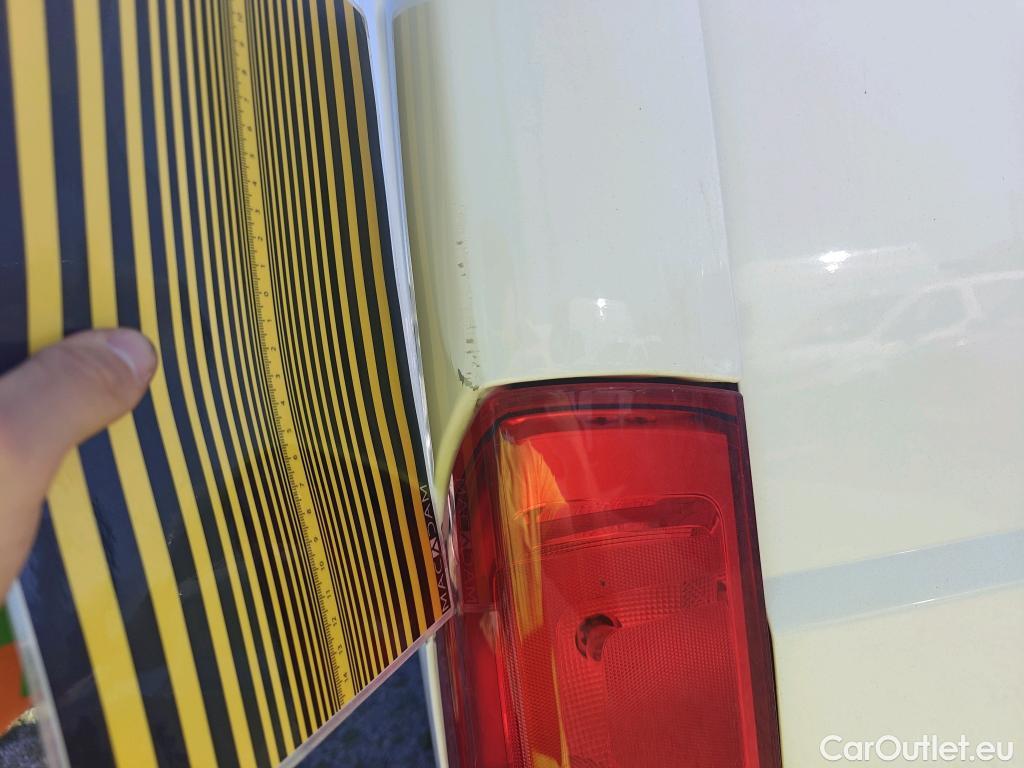  Peugeot  Boxer PEUGEOT  / 2014 / 4P / furgón Pack 330 L1 H1 BHDI 103kW (140CV) S&S #8