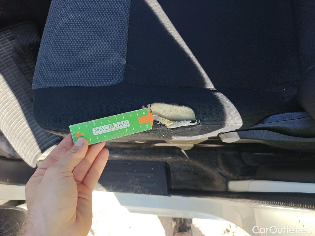  Nissan  NV200 NISSAN  / 2009 / 5P / combi 5pl. 1.5dCi 66kW (90CV) PRO (N1) #33