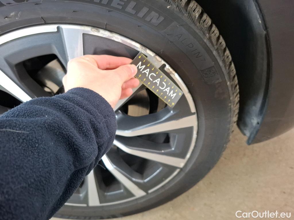  Bmw  Serie 3 Série 3 Touring 318 d Lounge 2.0 150CV BVA8 E6d #8