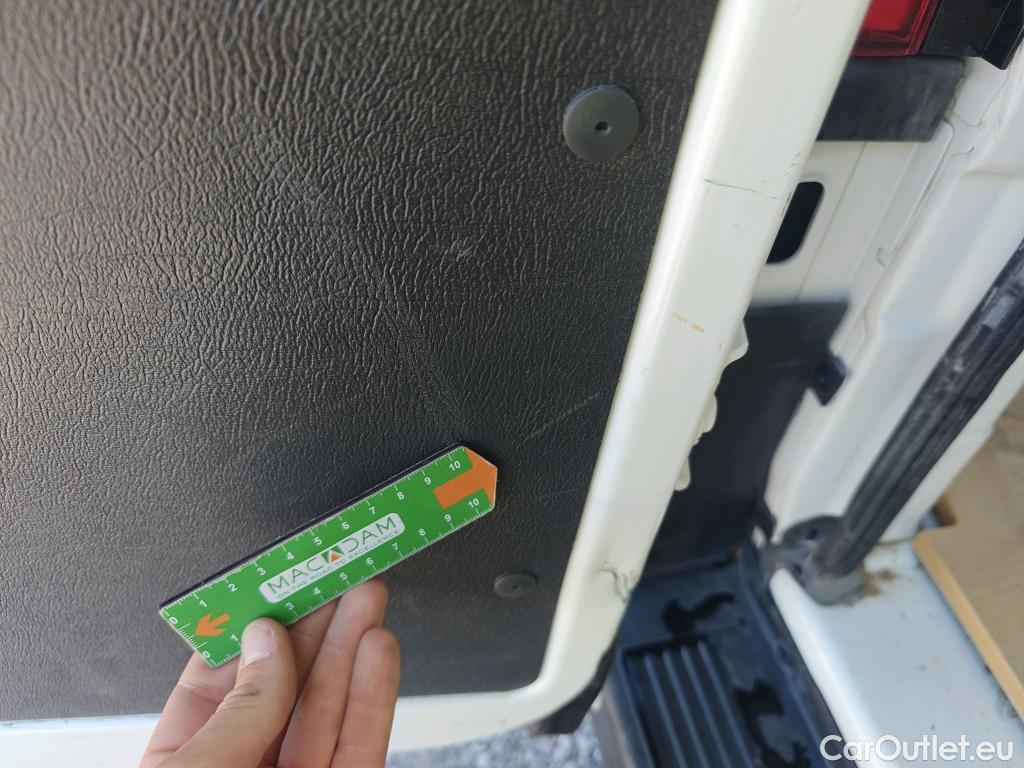  Peugeot  Boxer PEUGEOT  / 2014 / 4P / furgón Pack 330 L1 H1 BHDI 103kW (140CV) S&S #25