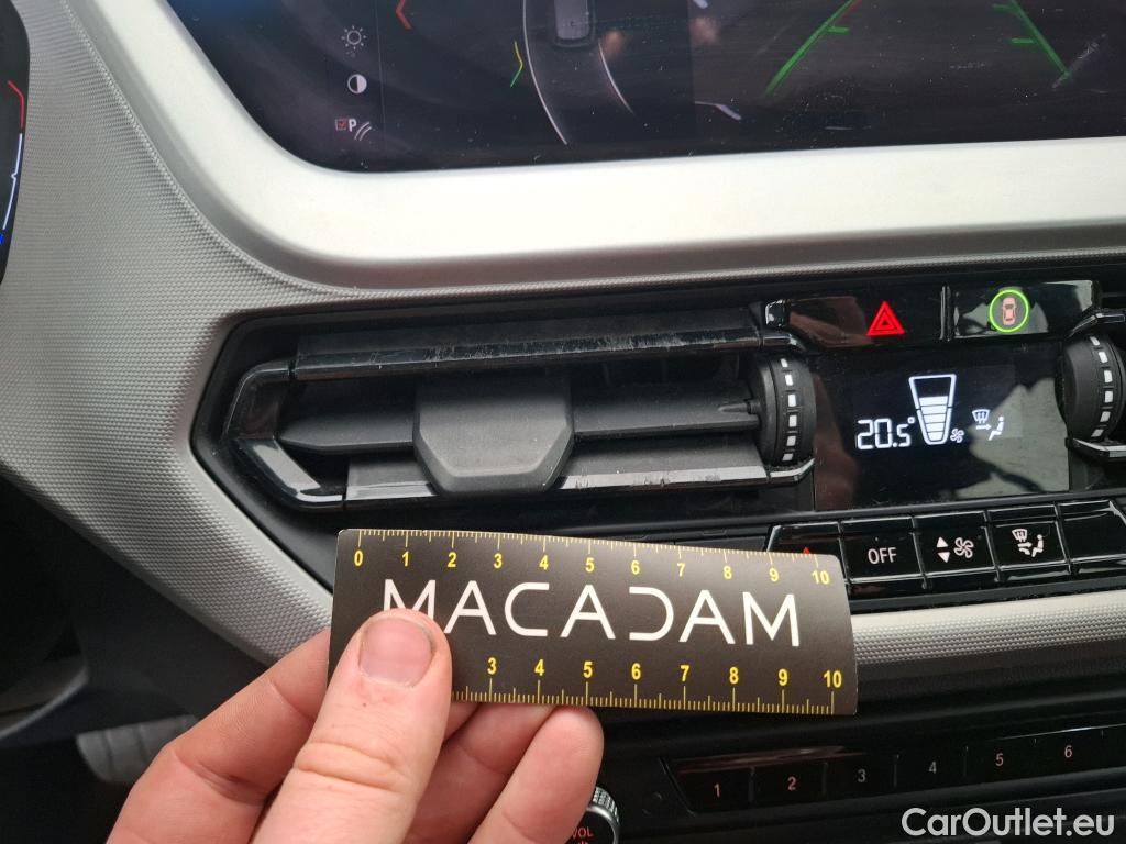  Bmw  Serie 1 Série 1 Berline 118 i Lounge 1.5 140CV BVA7 E6dT #5