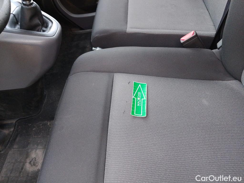  Opel  Vivaro OPEL  / 2019 / 4P / combi 1.5 Diésel 88kW (120CV) S Std Express #18