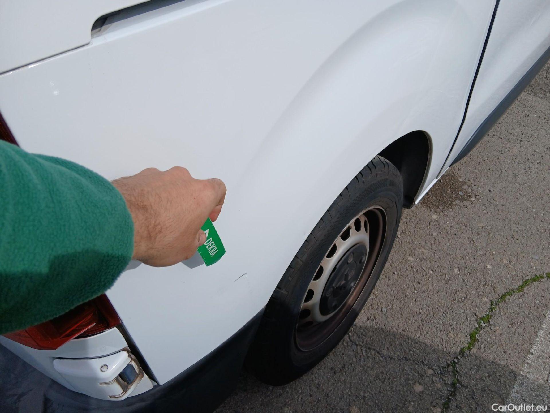  Peugeot  Expert PEUGEOT  / 2016 / 4P / furgón Furgón Premium 1.5 BlueHDi 100 Standard (AC) #25