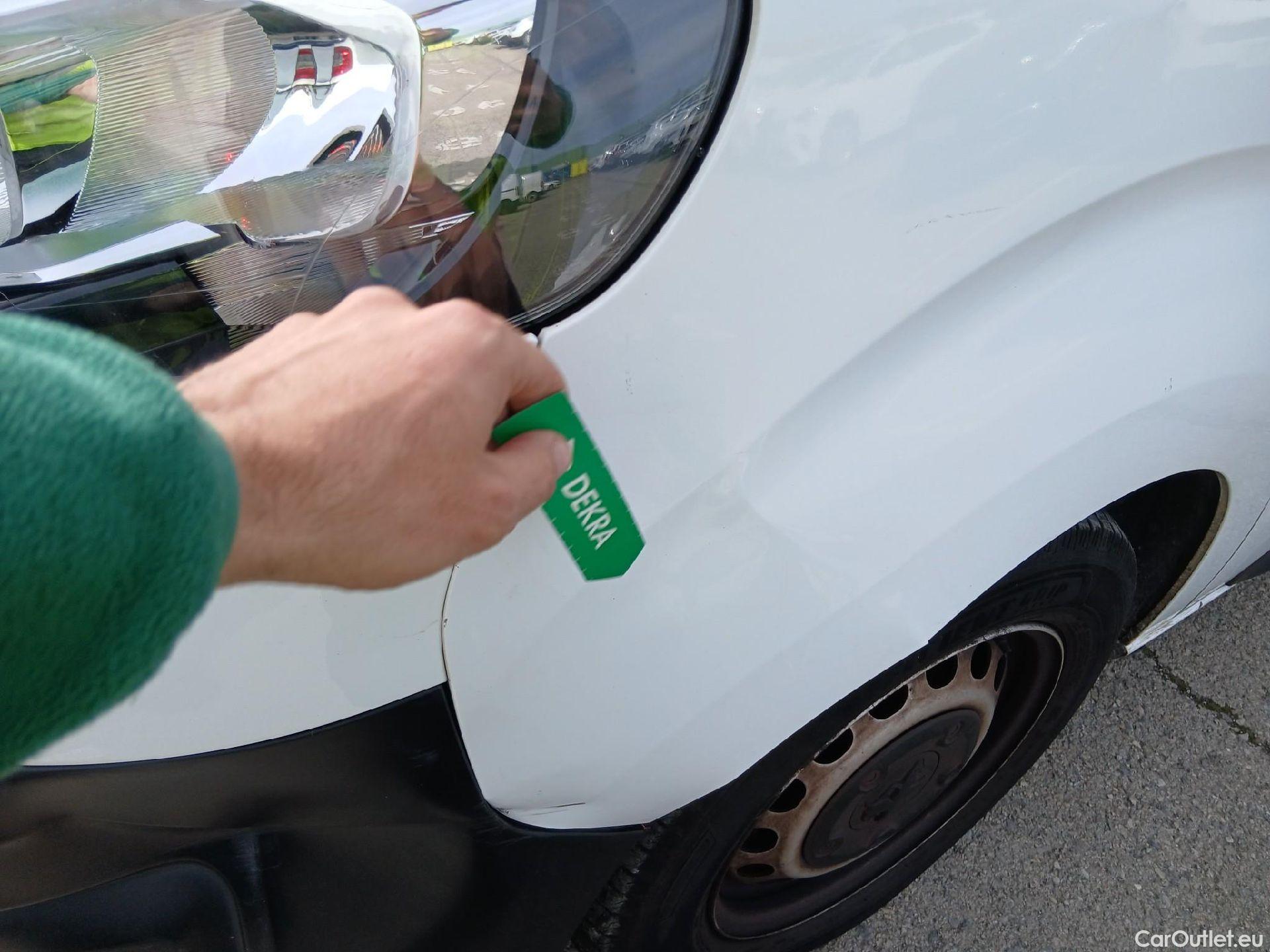  Peugeot  Expert PEUGEOT  / 2016 / 4P / furgón Furgón Premium 1.5 BlueHDi 100 Standard (AC) #14