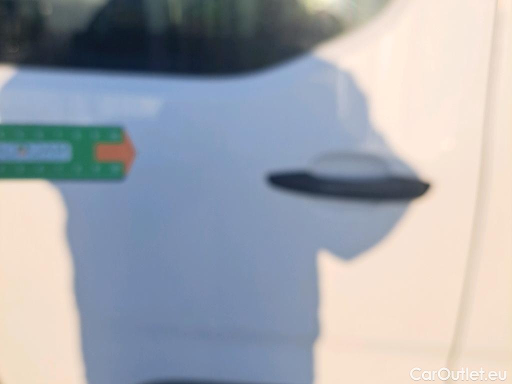  Peugeot  RIFTER PEUGEOT  / 2018 / 5P / combi Active Pack Business Std. BlueHDi 100 #60