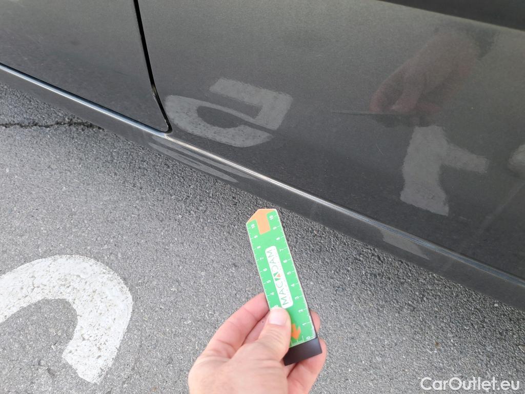  Peugeot  Partner PEUGEOT  / 2015 / 4P / combi TEPEE Access BlueHDi 1.6 HDi 73KW (100) #29