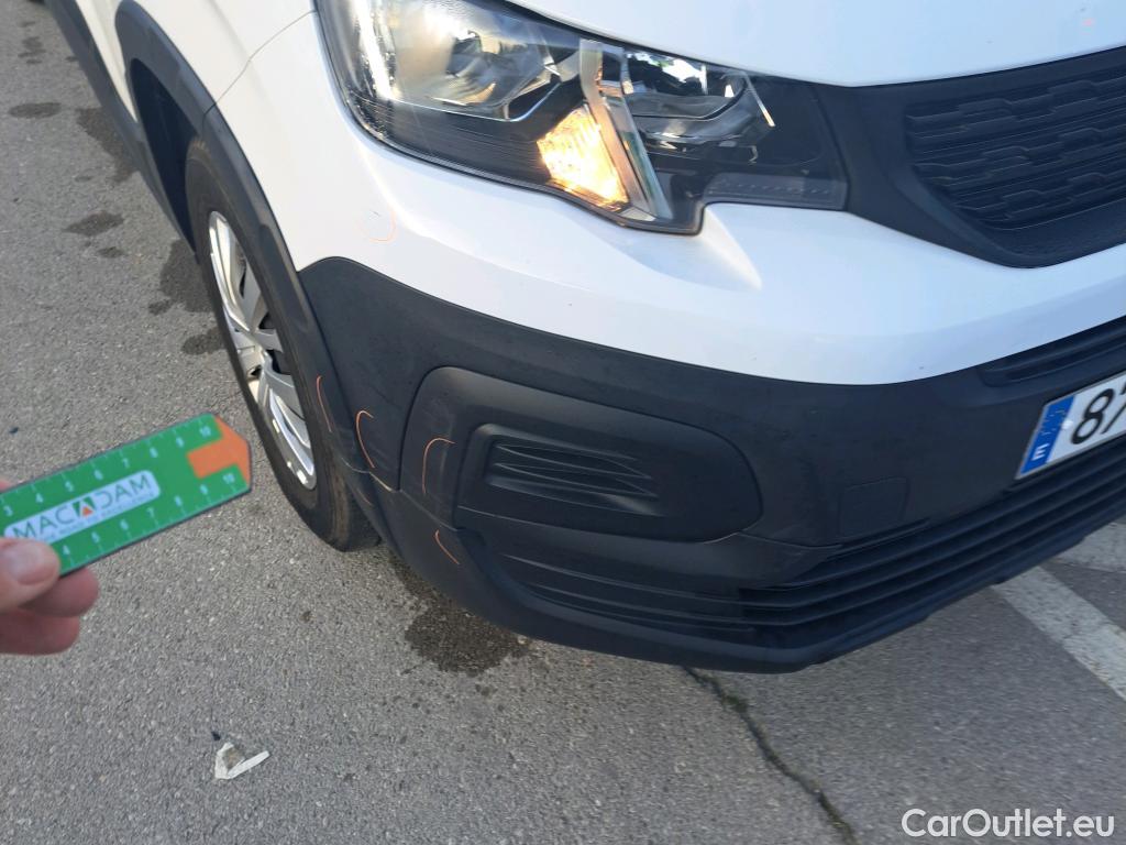  Peugeot  RIFTER PEUGEOT  / 2018 / 5P / combi Active Pack Business Std. BlueHDi 100 #29