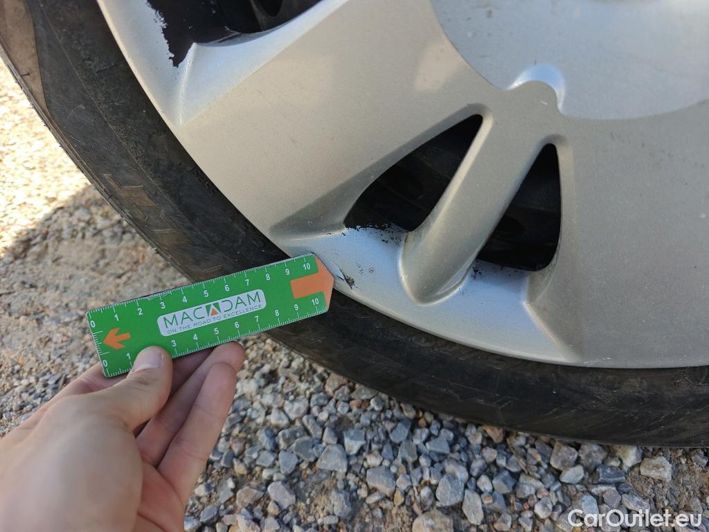  Nissan  NV200 NISSAN  / 2009 / 5P / combi 5pl. 1.5dCi 66kW (90CV) PRO (N1) #49