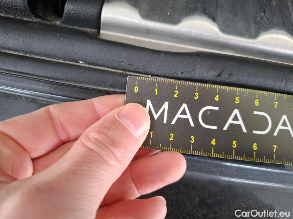  Bmw  Serie 3 Série 3 Touring 318 d Lounge 2.0 150CV BVA8 E6d #2