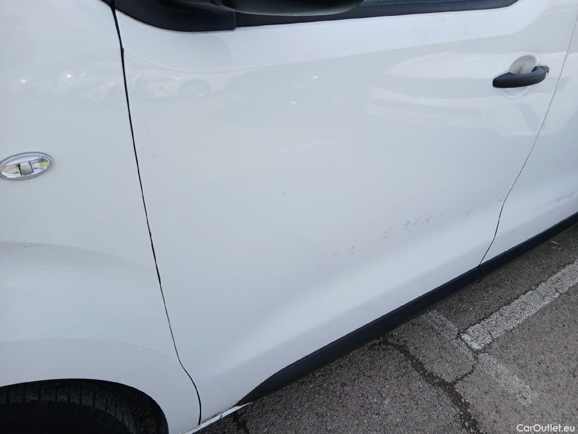  Peugeot  Expert PEUGEOT  / 2016 / 4P / furgón Furgón Premium 1.5 BlueHDi 100 Standard (AC) #15