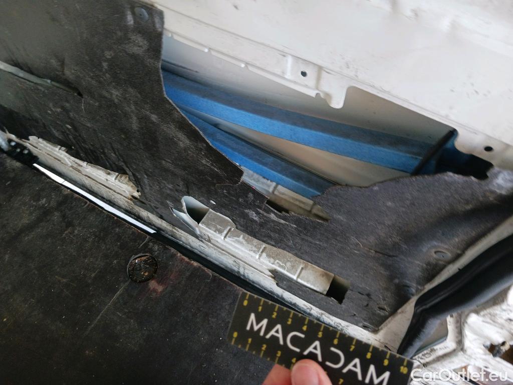  Peugeot  Boxer PEUGEOT  / 2014 / 4P / furgón 335 L2H2 BlueHDi 96KW (130CV) #2