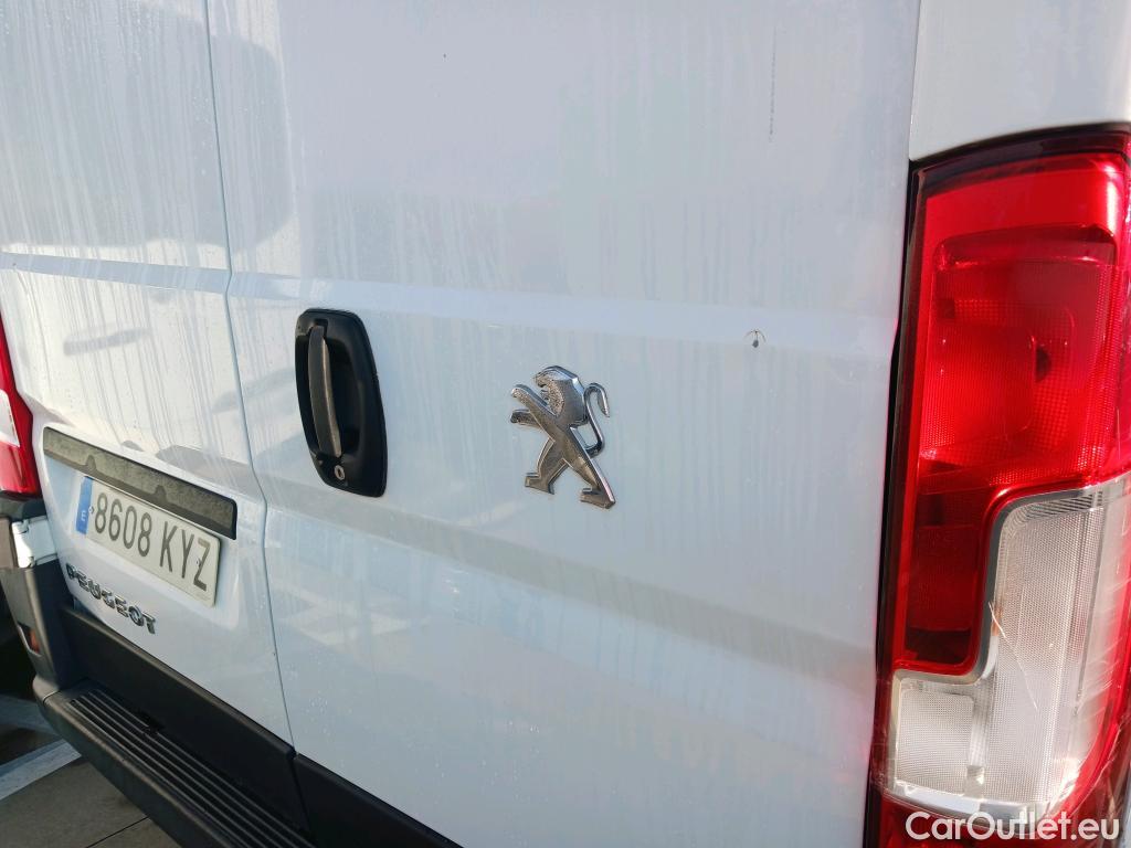  Peugeot  Boxer PEUGEOT  / 2014 / 4P / furgón 335 L2H2 BlueHDi 96KW (130CV) #36