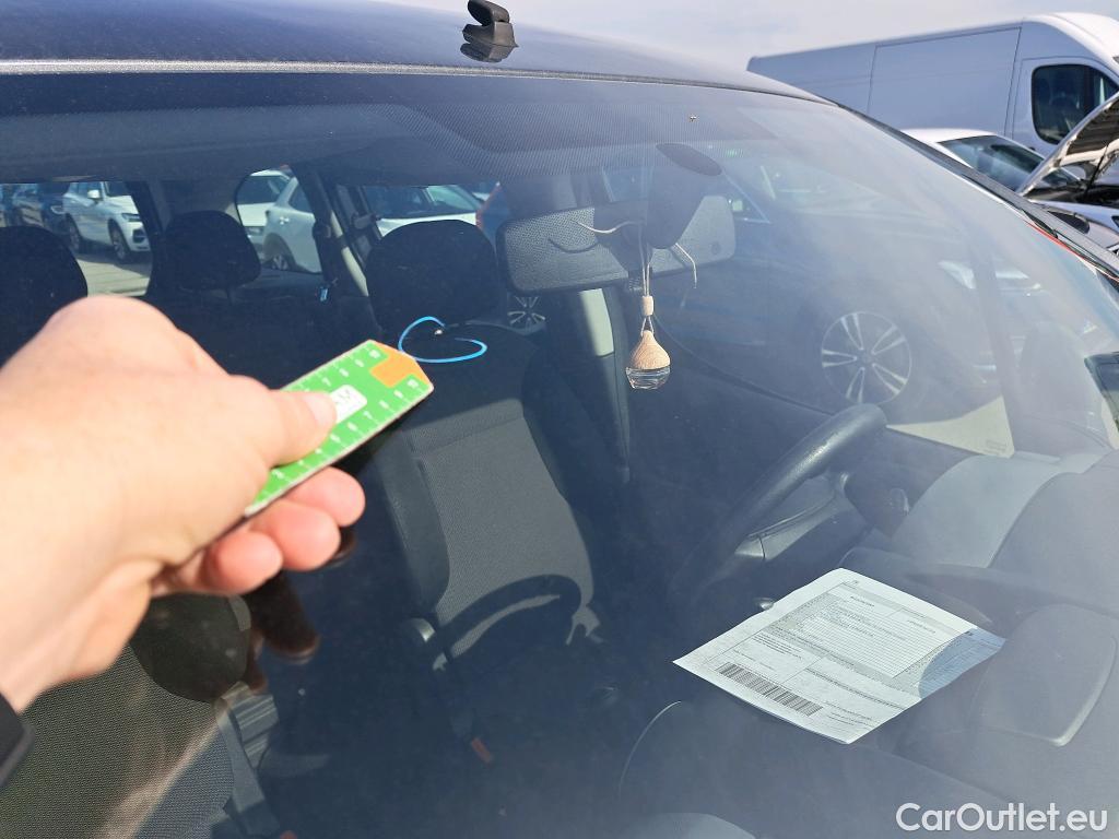  Peugeot  Partner PEUGEOT  / 2015 / 4P / combi TEPEE Access BlueHDi 1.6 HDi 73KW (100) #31