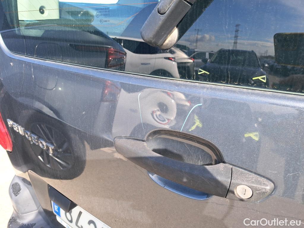  Peugeot  Partner PEUGEOT  / 2015 / 4P / combi TEPEE Access BlueHDi 1.6 HDi 73KW (100) #14