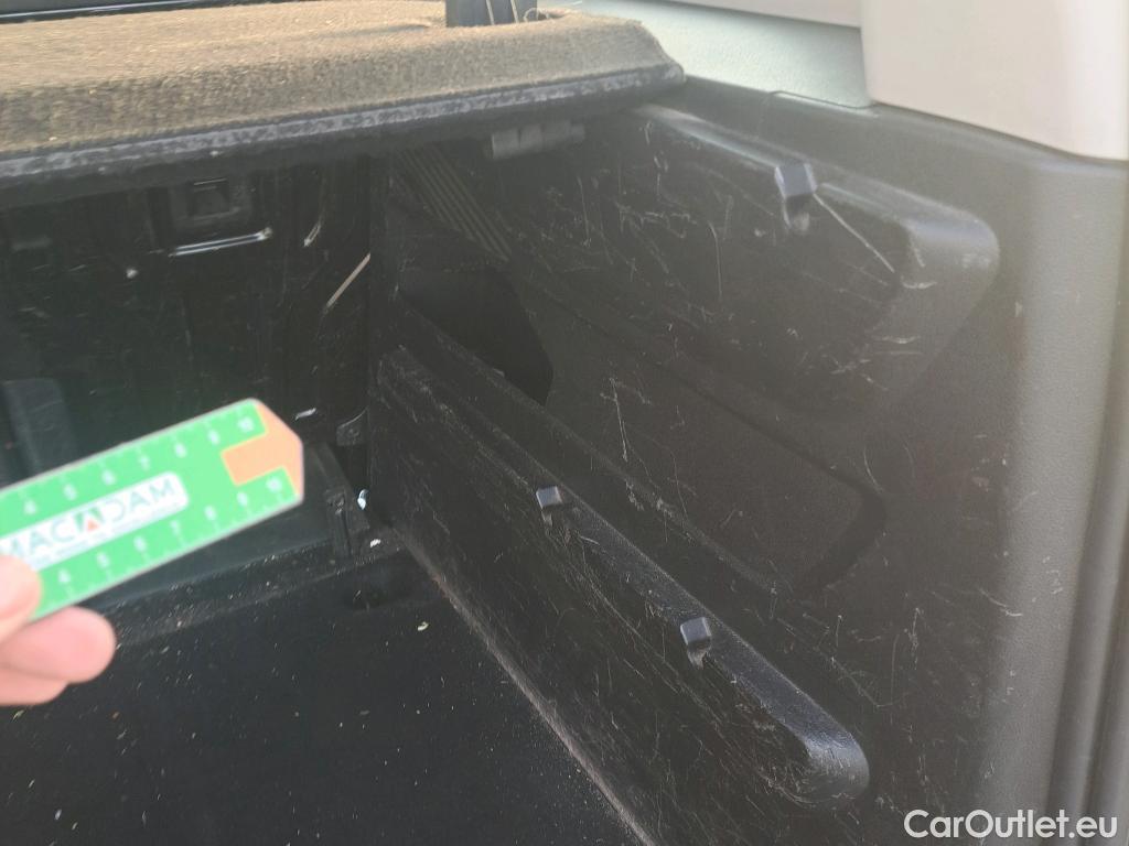  Peugeot  RIFTER PEUGEOT  / 2018 / 5P / combi Active Pack Business Std. BlueHDi 100 #3