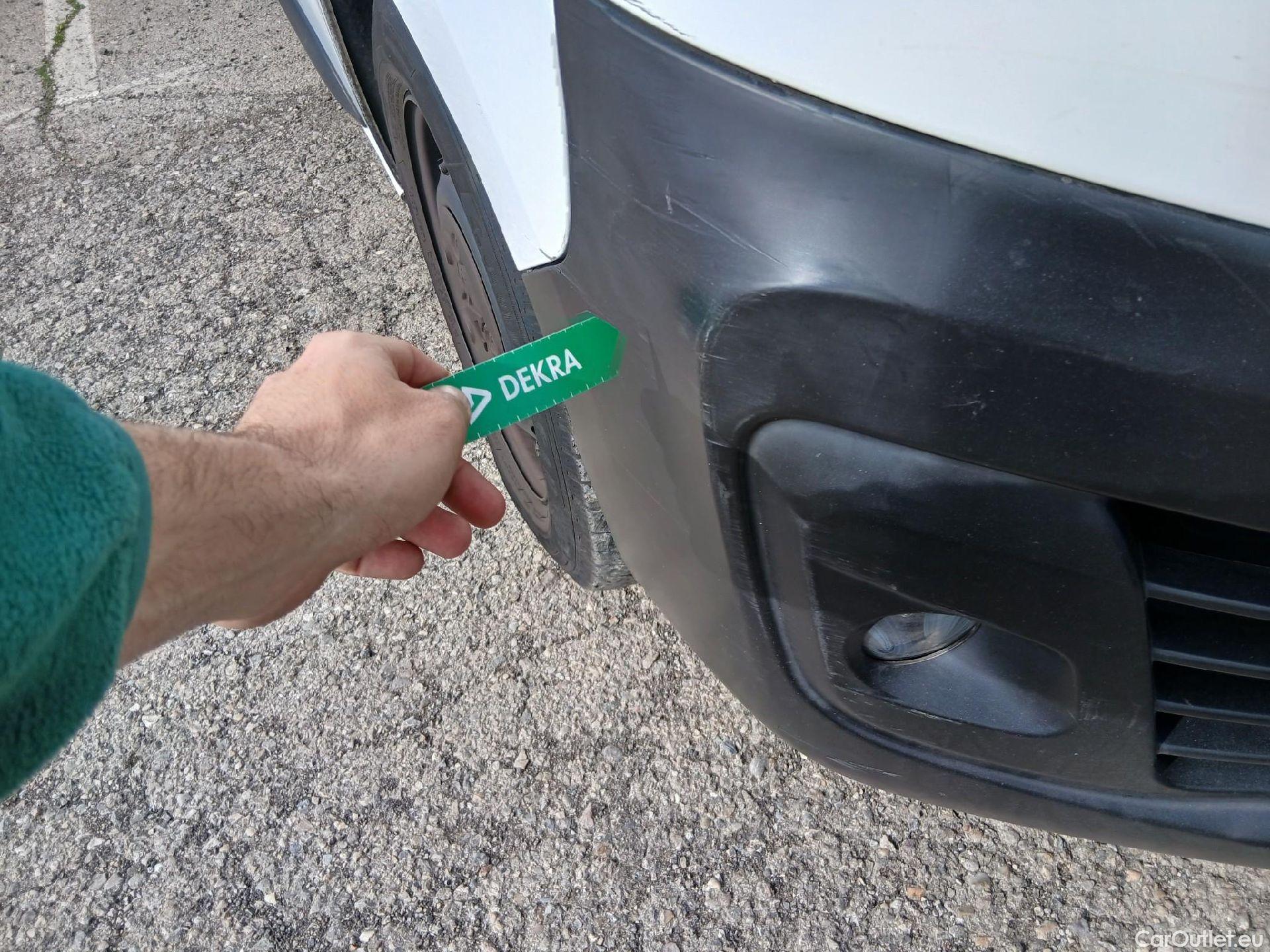  Peugeot  Expert PEUGEOT  / 2016 / 4P / furgón Furgón Premium 1.5 BlueHDi 100 Standard (AC) #5