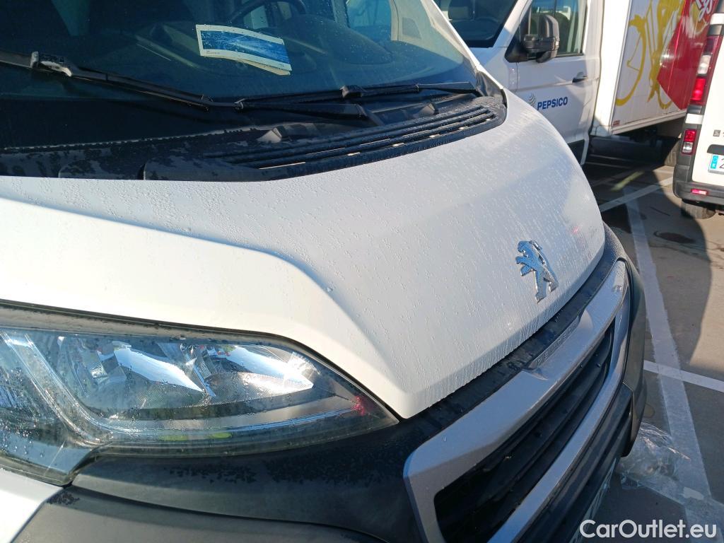  Peugeot  Boxer PEUGEOT  / 2014 / 4P / furgón 335 L2H2 BlueHDi 96KW (130CV) #38