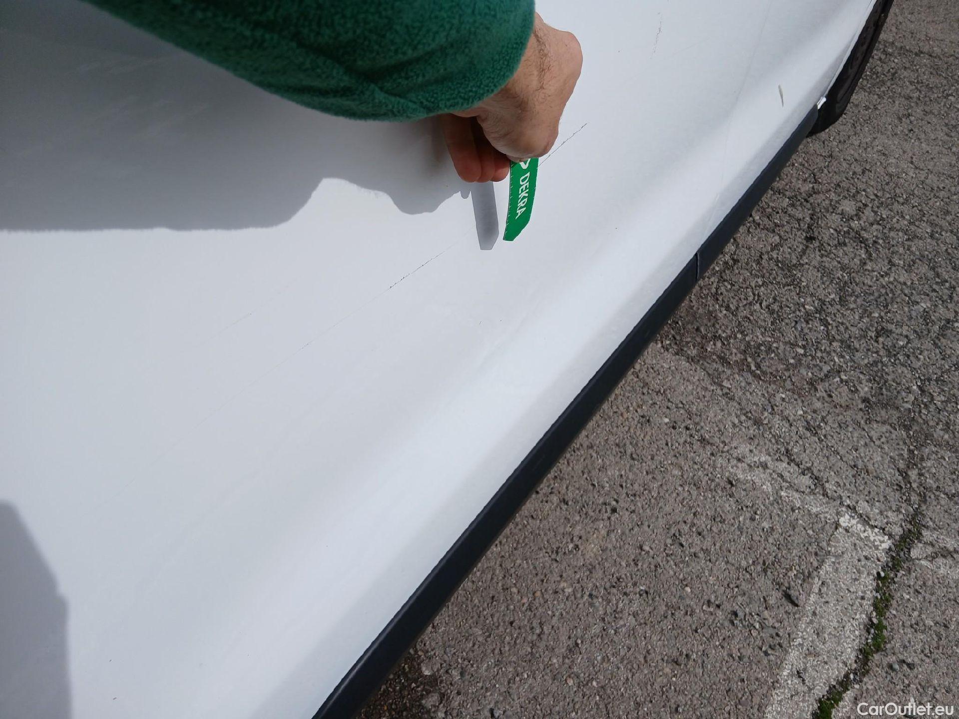  Peugeot  Expert PEUGEOT  / 2016 / 4P / furgón Furgón Premium 1.5 BlueHDi 100 Standard (AC) #28