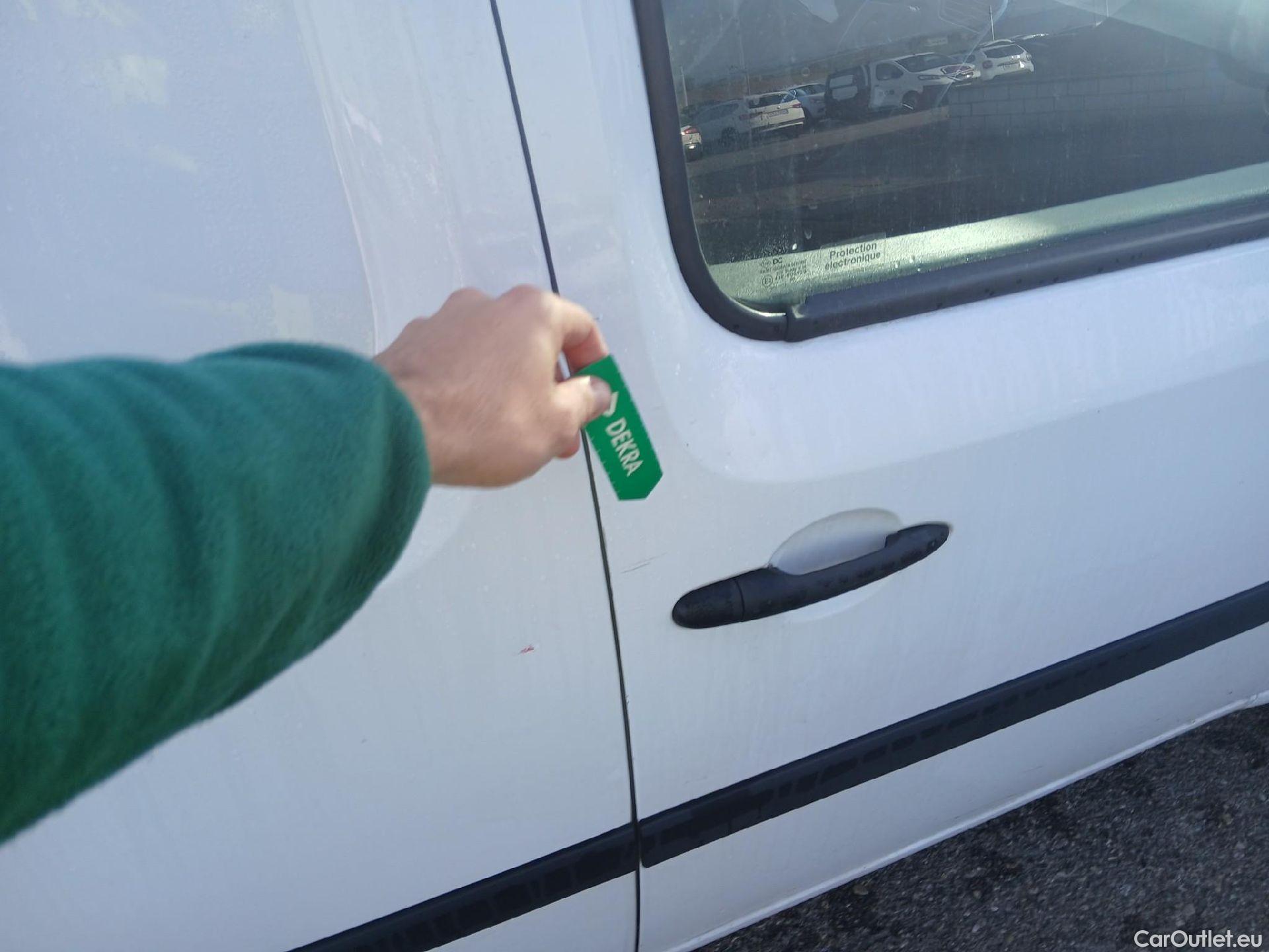  Renault  Kangoo RENAULT  Furgón/2013/3P/furgón derivado de turismo Profesional Blue dCi 70kW (95CV) #18