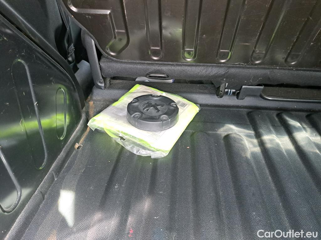  Peugeot  Partner PEUGEOT  / 2015 / 4P / combi TEPEE Access BlueHDi 1.6 HDi 73KW (100) #46