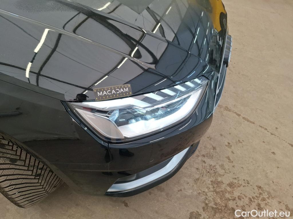  Audi  A4  Avant 30 TDI Business Line 2.0 TDI 135CV BVA7 E6d #15