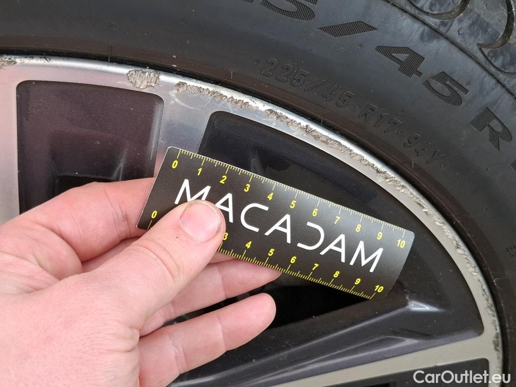  Bmw  Serie 1 Série 1 Berline 118 i Lounge 1.5 140CV BVA7 E6dT #60