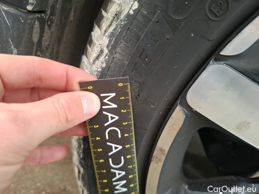  Citroen  C4 Cactus  Shine Business 1.2 PureTech 130CV BVA6 E6d #21