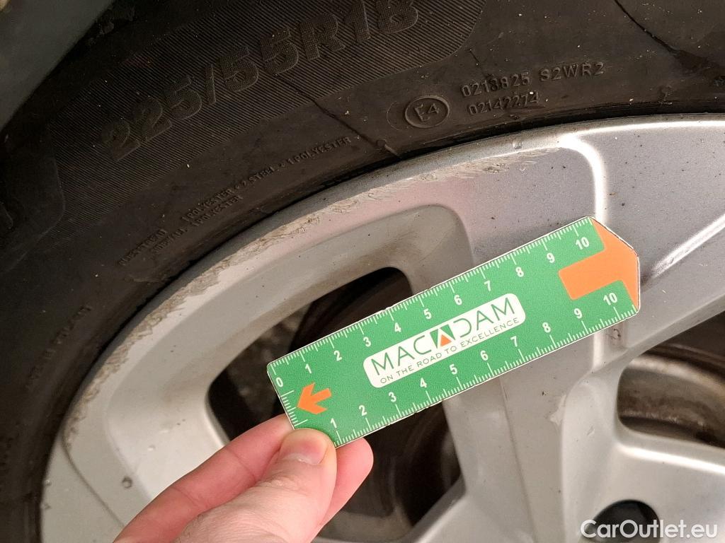  Citroen  C5 CITROEN  Aircross / 2018 / 5P / SUV Hybrid 225 ë-EAT8 Business #3