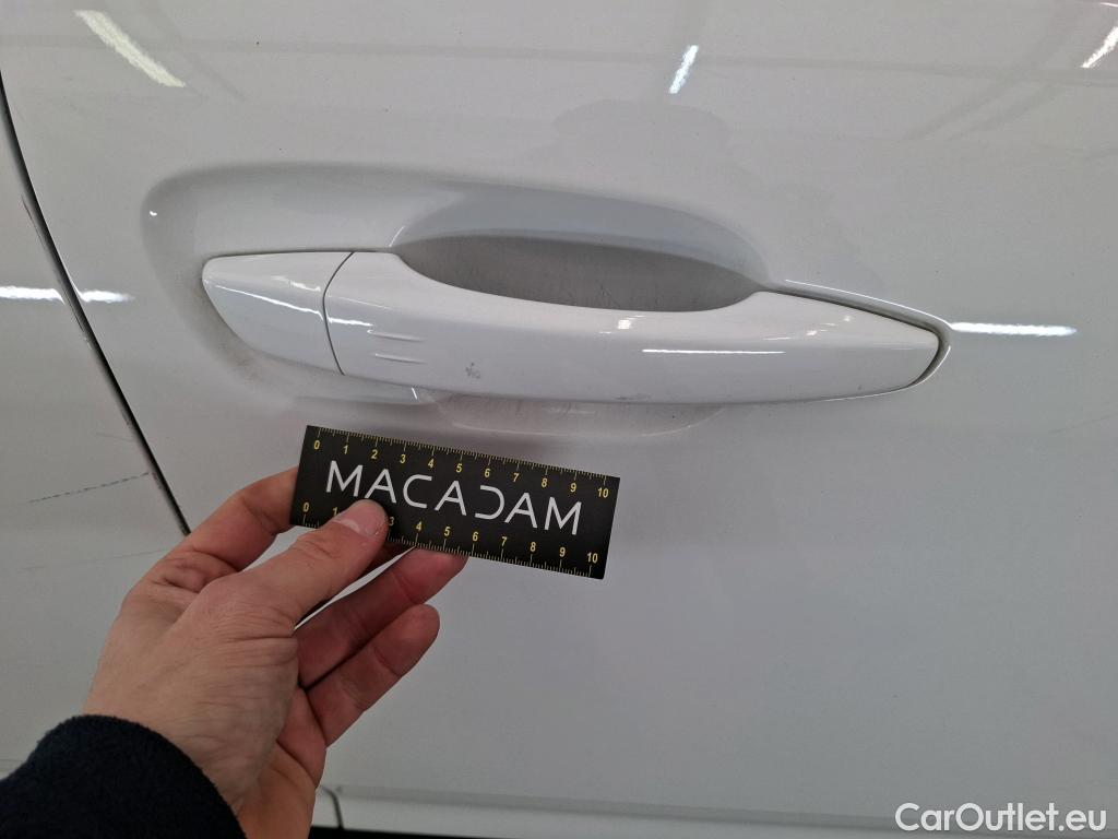  Citroen  C4 Cactus  Shine Business 1.2 PureTech 130CV BVA6 E6d #68