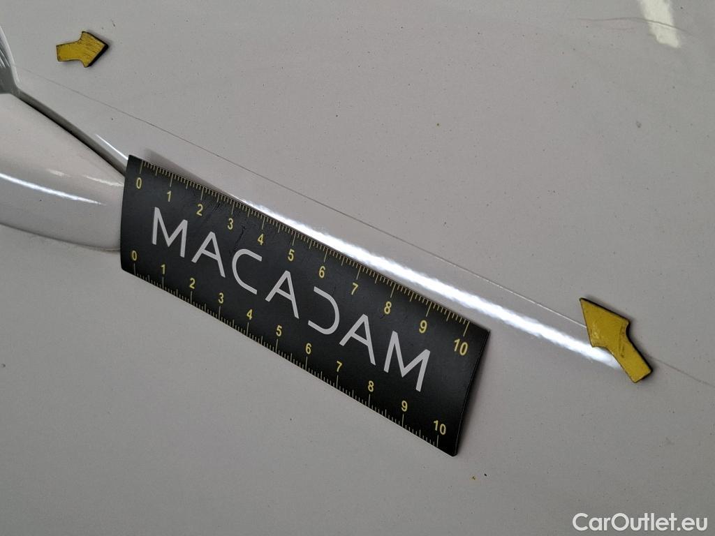  Citroen  C4 Cactus  Shine Business 1.2 PureTech 130CV BVA6 E6d #13