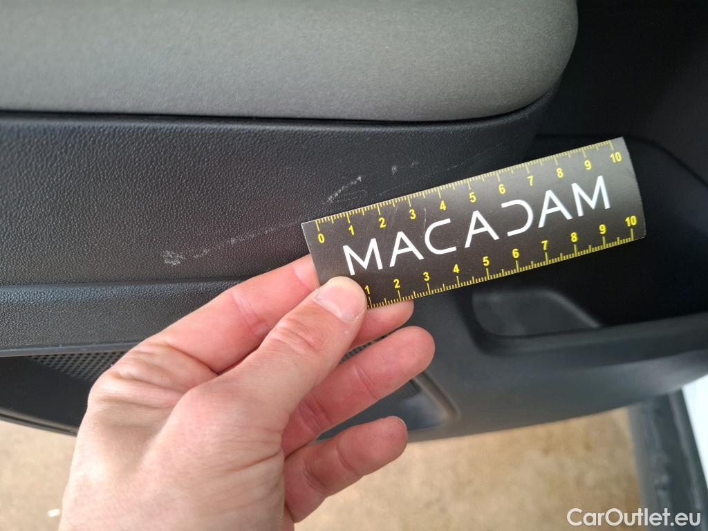  Citroen  C4 Cactus  Shine Business 1.2 PureTech 130CV BVA6 E6d #41