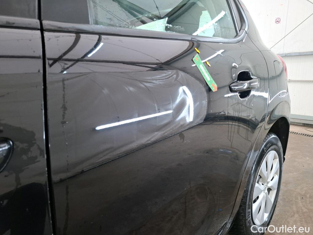  Citroen  C3 CITROEN  5p Berline BlueHDi 75 S&S BVM 83g Feel Business #27