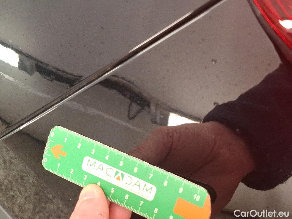  Citroen  C5 CITROEN  Aircross / 2018 / 5P / SUV Hybrid 225 ë-EAT8 Business #24