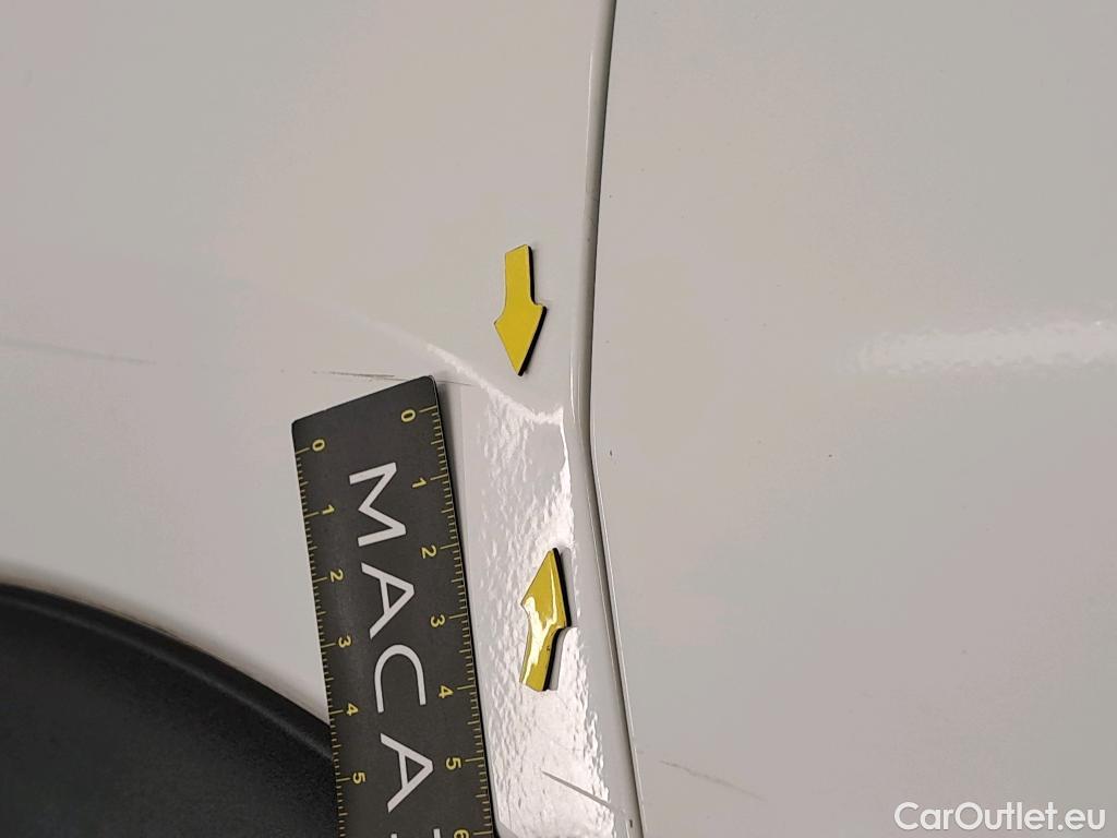  Peugeot  2008  Active Business 1.5 HDi 100CV BVM6 E6d #3