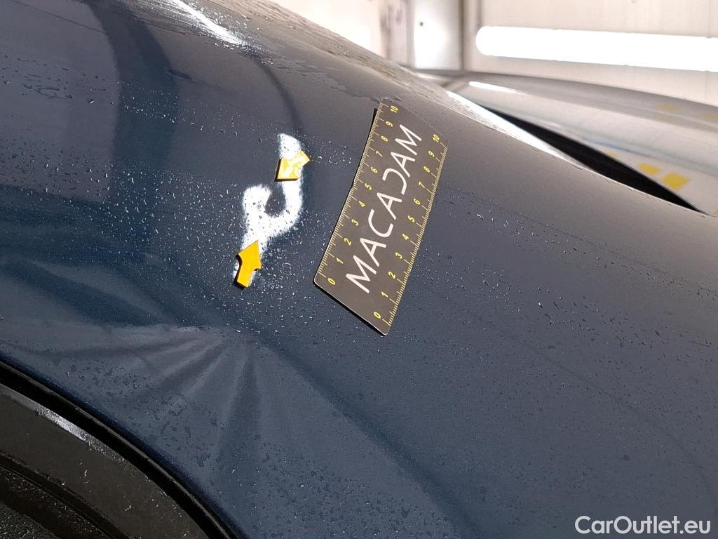  Mercedes  A-Klasse MERCEDES-BENZ Classe A Berline / 2018 / 4P / Berline A 200 d Business Line 8G-DCT #10