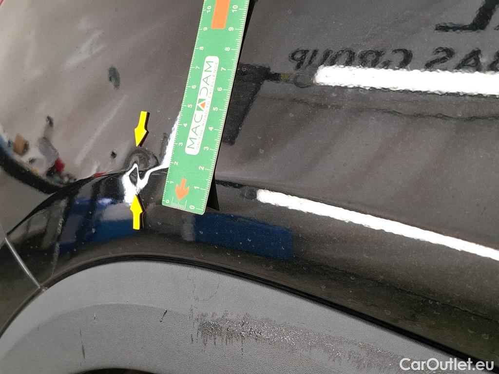  Mercedes  GLA MERCEDES-BENZ  / 2020 / 5P / SUV 2.0  200 D BUSINESS LINE DCT #17