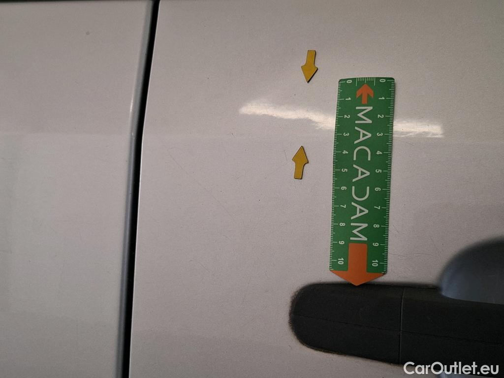  Ford  Transit  Custom/Tourneo Custom Combi 300 L1 Trend 2.2 TDCi 100CV BVM6 9 Sieges E5 #51