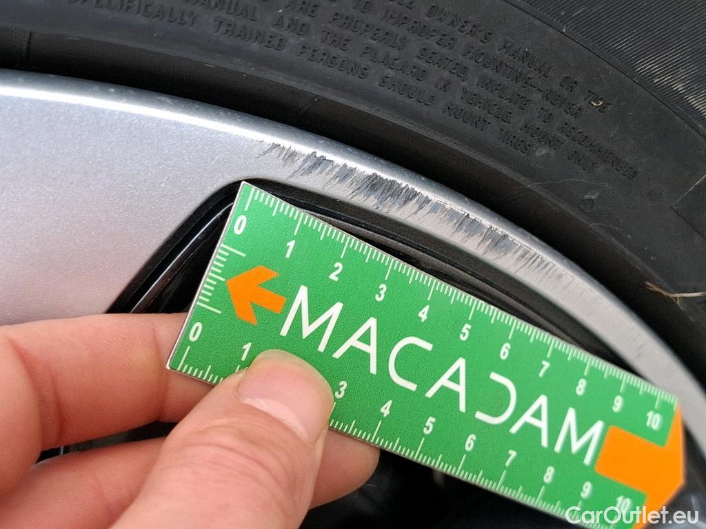  KIA  Niro KIA  5p Berline 1.6 GDI Plug-In Hybrid PREMIUM DCT6 #64