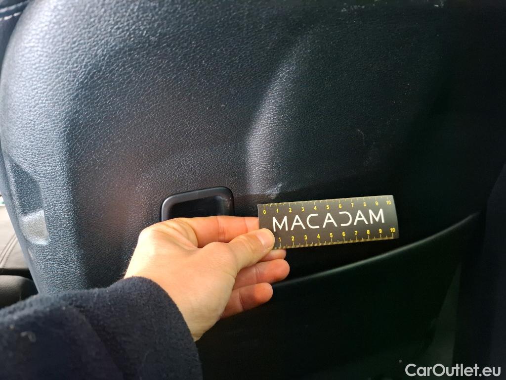  KIA  Sportage KIA  / 2021 / 5P / SUV 1.6 T-GDI 265 PHEV AUTO 4WD DESIGN #28