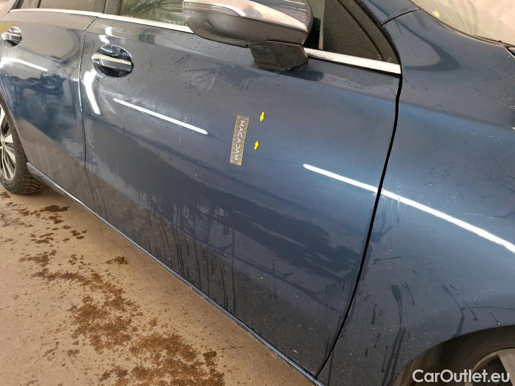  Mercedes  A-Klasse MERCEDES-BENZ Classe A Berline / 2018 / 4P / Berline A 200 d Business Line 8G-DCT #11