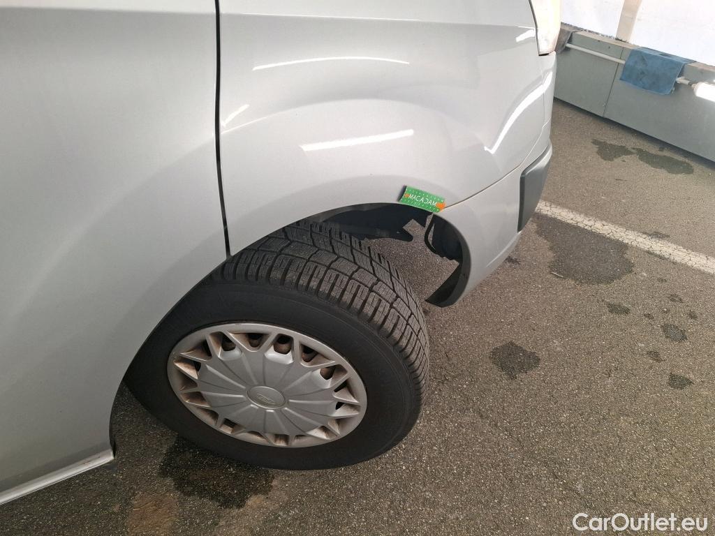  Ford  Transit  Custom/Tourneo Custom Combi 300 L1 Trend 2.2 TDCi 100CV BVM6 9 Sieges E5 #30