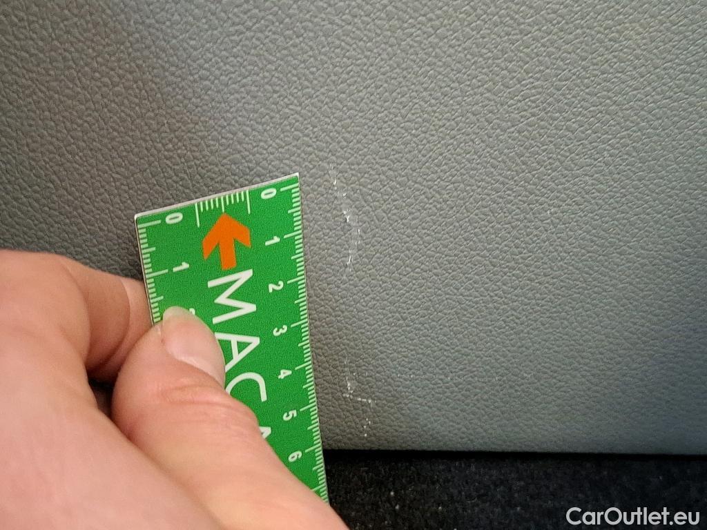  KIA  Niro KIA  5p Berline 1.6 GDI Plug-In Hybrid PREMIUM DCT6 #50