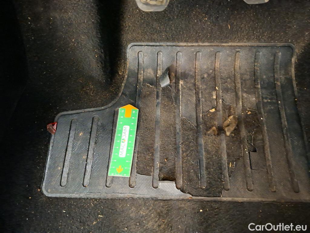  Peugeot  2008  Active Pack 1.5 HDi 110CV BVM6 E6d #3