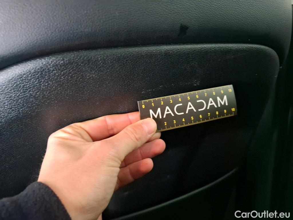  KIA  Sportage KIA  / 2021 / 5P / SUV 1.6 T-GDI 265 PHEV AUTO 4WD DESIGN #27