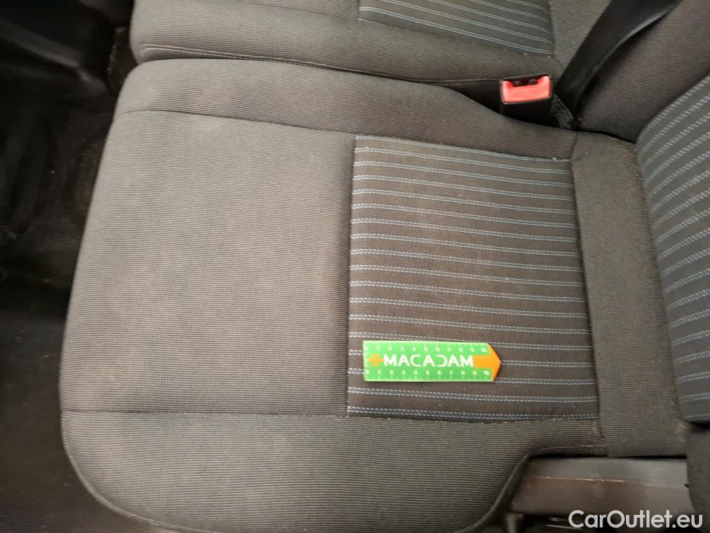  Ford  Transit  Custom/Tourneo Custom Combi 300 L1 Trend 2.2 TDCi 100CV BVM6 9 Sieges E5 #36