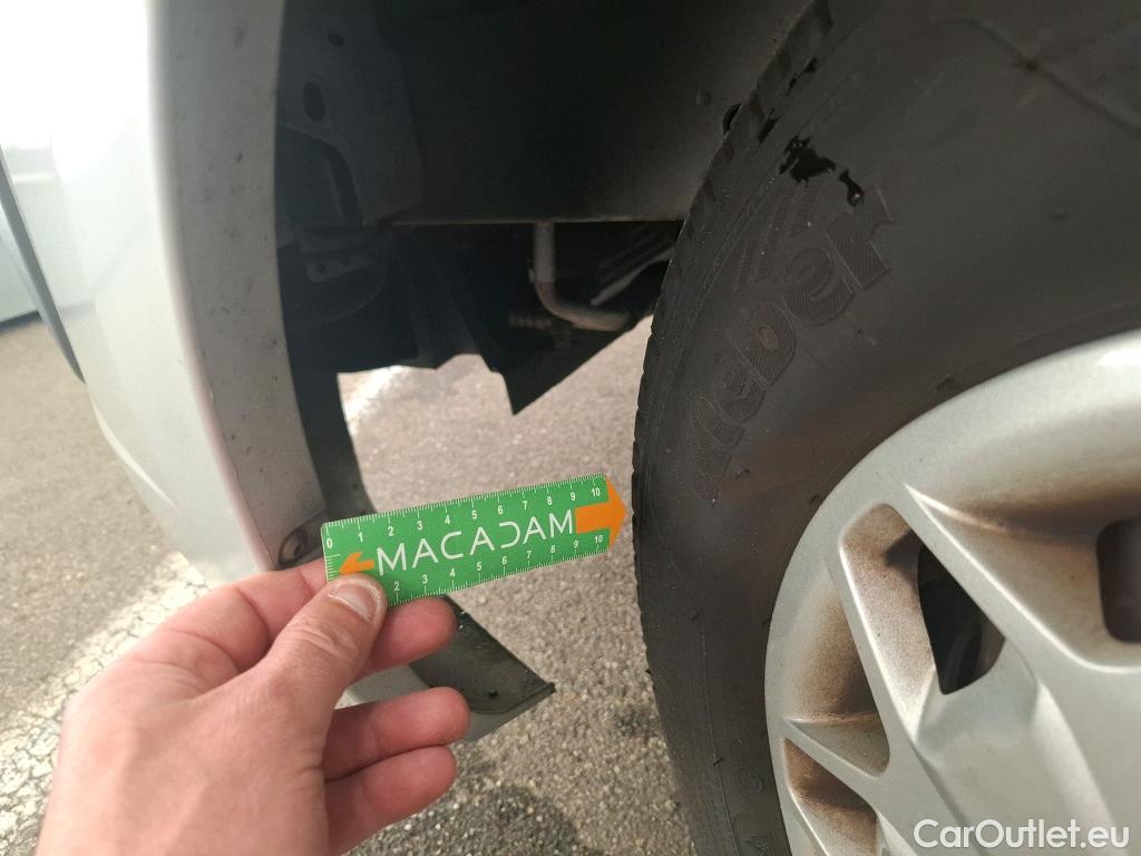  Ford  Transit  Custom/Tourneo Custom Combi 300 L1 Trend 2.2 TDCi 100CV BVM6 9 Sieges E5 #29