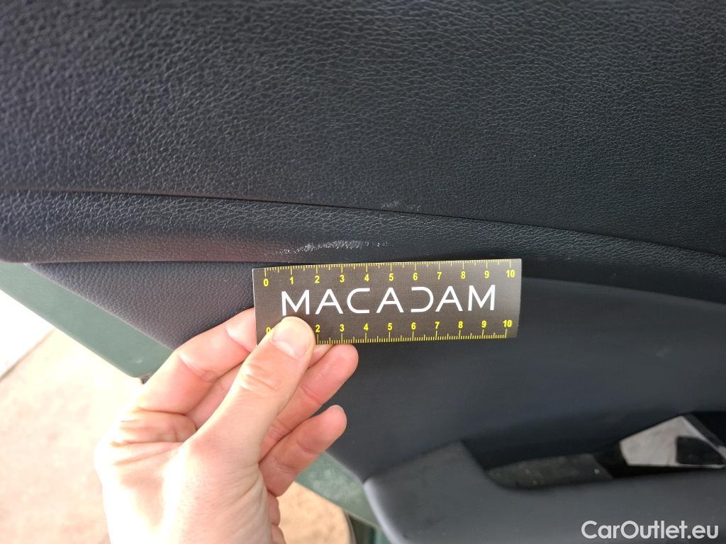  KIA  Sportage KIA  / 2021 / 5P / SUV 1.6 T-GDI 265 PHEV AUTO 4WD DESIGN #30