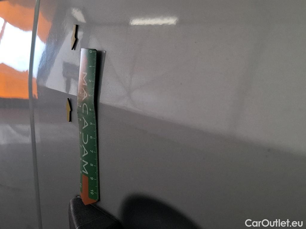  Ford  Transit  Custom/Tourneo Custom Combi 300 L1 Trend 2.2 TDCi 100CV BVM6 9 Sieges E5 #50