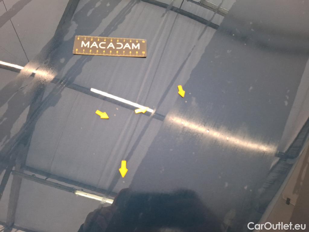  Mercedes  A-Klasse MERCEDES-BENZ Classe A Berline / 2018 / 4P / Berline A 200 d Business Line 8G-DCT #2